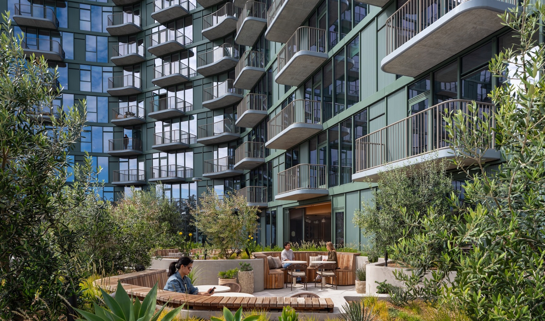 outdoor coutyard area